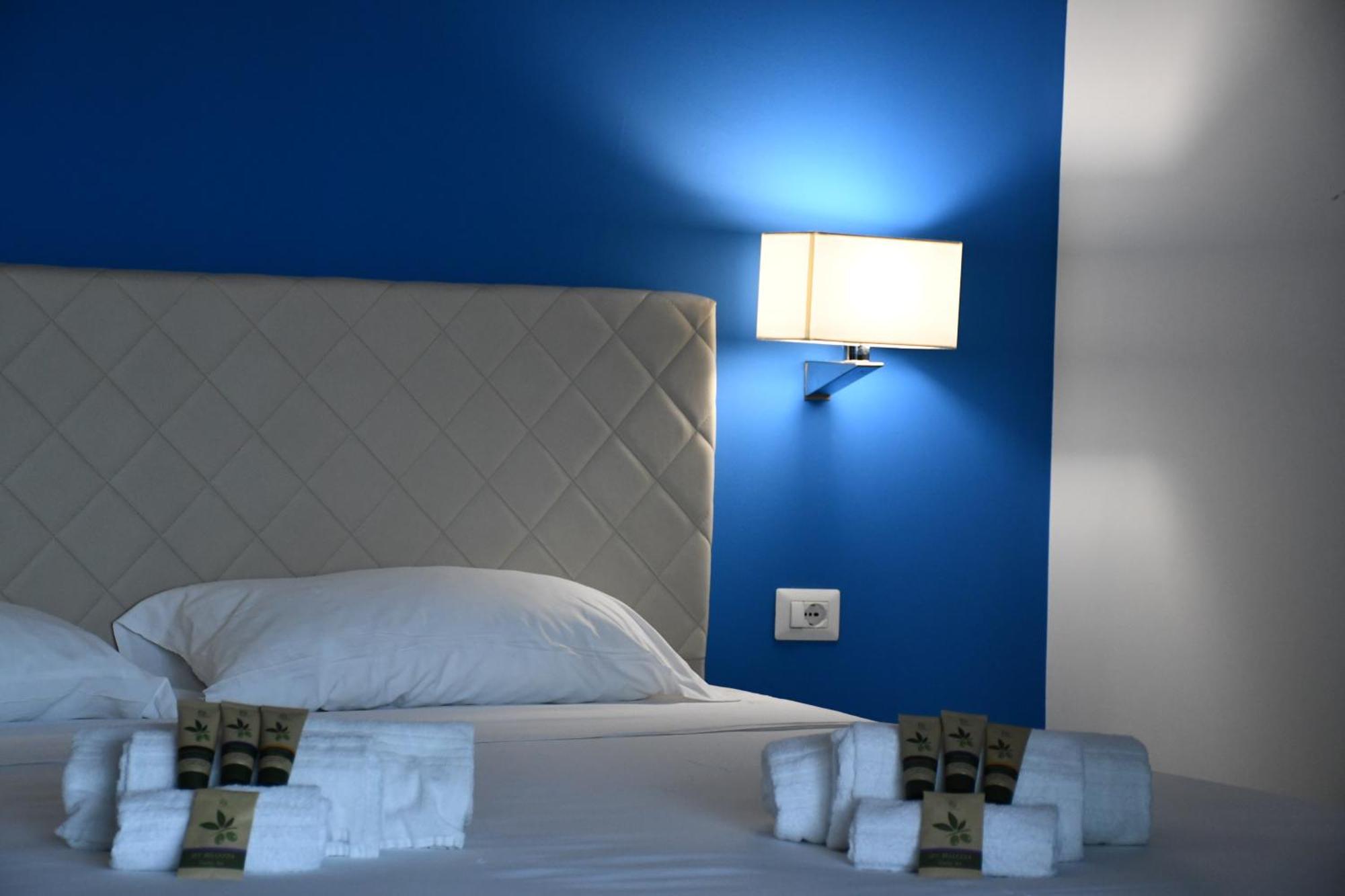 Guest house Terrazze Naos 2*